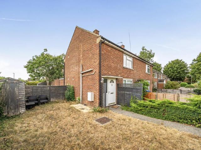 1 bedroom maisonette for sale