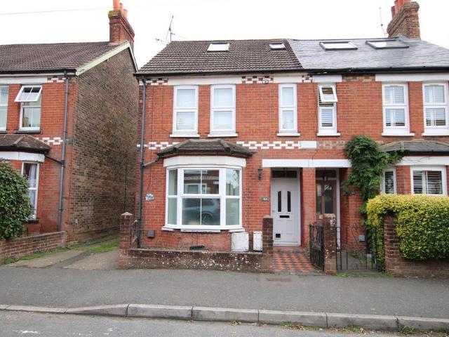 1 bedroom maisonette for sale