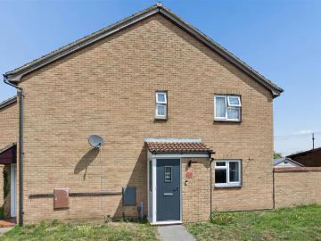 1 bedroom maisonette for sale
