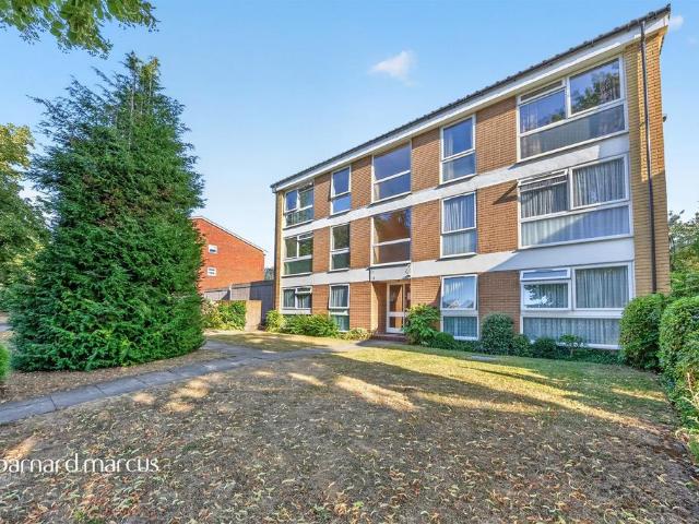 1 bedroom maisonette for sale