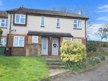 1 bedroom maisonette for sale