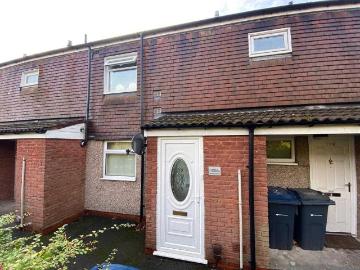1 bedroom maisonette for sale