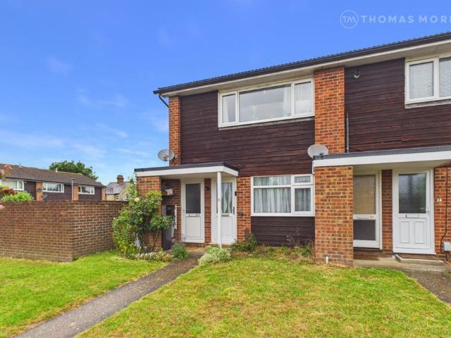1 bedroom maisonette for sale