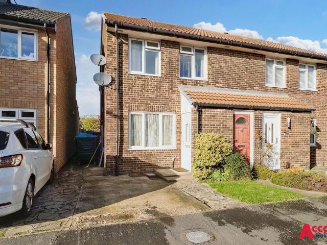 1 bedroom maisonette for sale