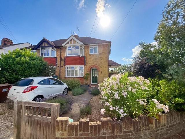 1 bedroom maisonette for sale