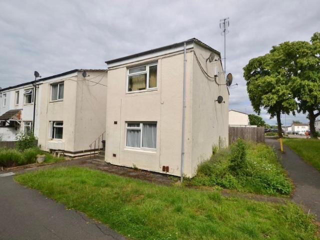 1 bedroom maisonette for sale
