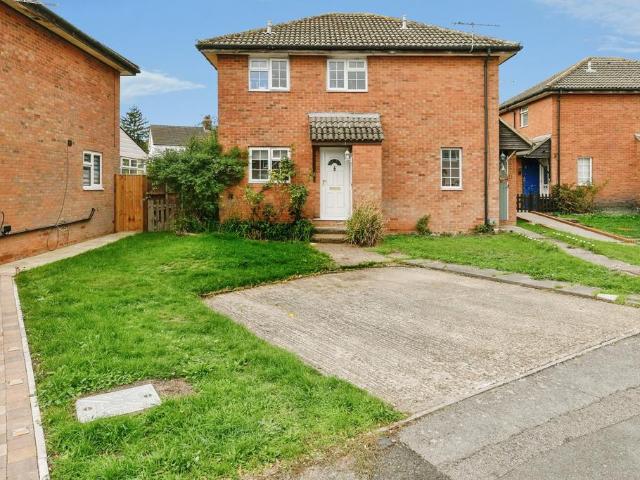 1 bedroom maisonette for sale