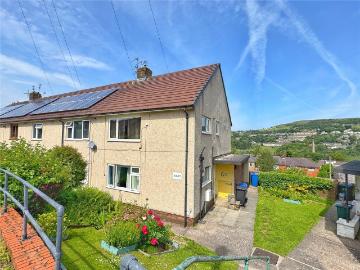 1 bedroom maisonette for sale