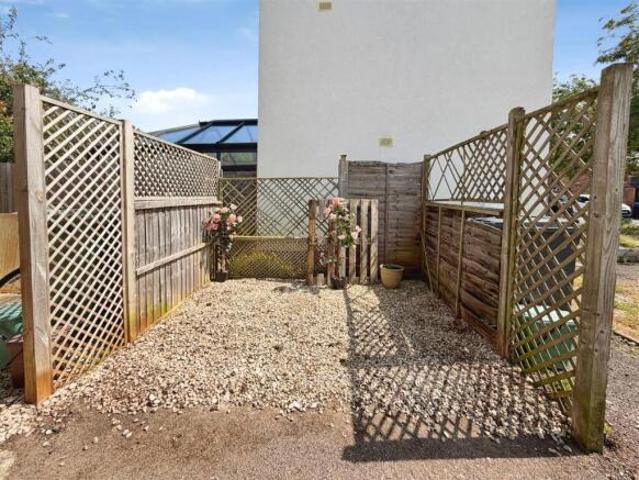 1 bedroom maisonette for sale in Gulistan Road, Leamington Spa, CV32