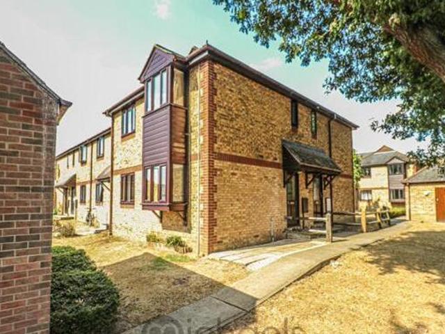 1 Bedroom Maisonette For Sale In Highwoods, Colchester