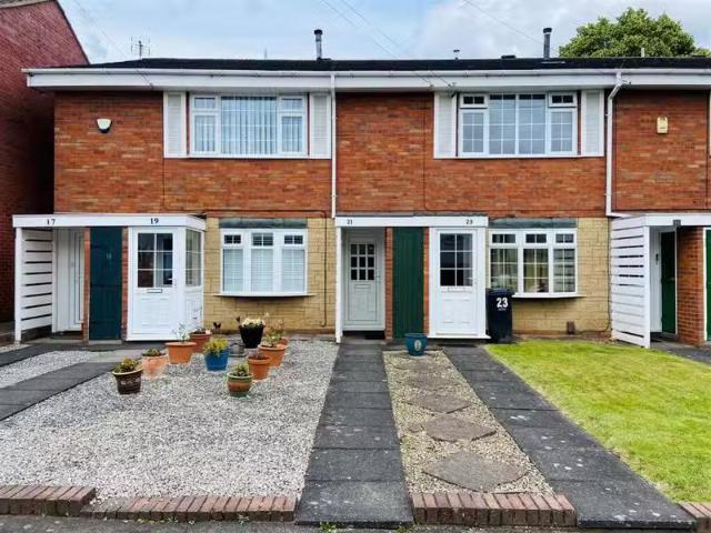 1 bedroom maisonette for rent in Tenterfields, Halesowen, B63