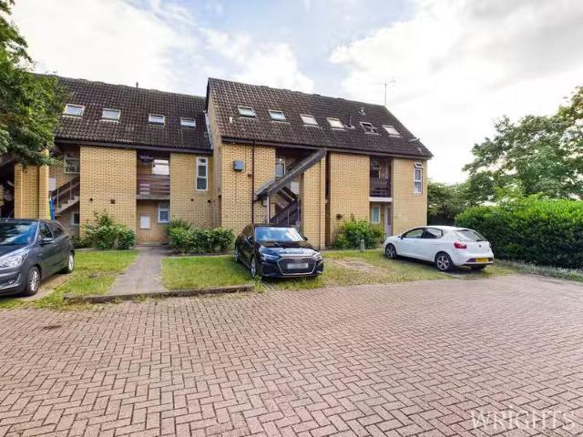1 bedroom maisonette for rent in The Paddocks, Welwyn Garden C.