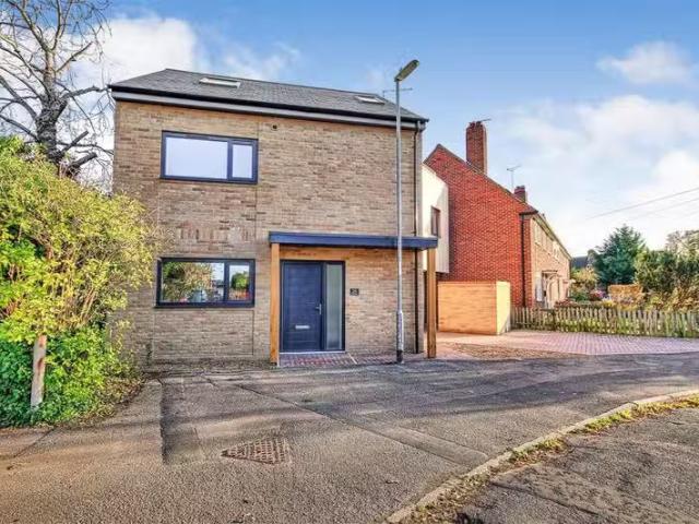 1 bedroom maisonette for rent in Green Park, Cambridge, CB4