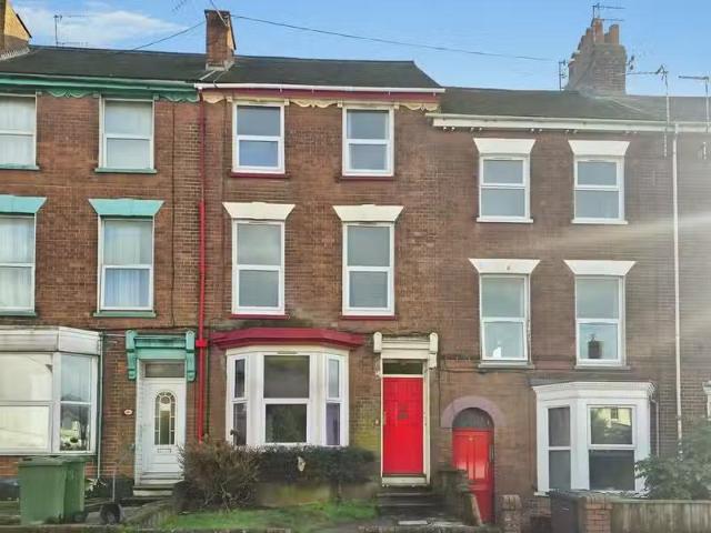 1 bedroom maisonette for rent in Second Floor Flat, Blackboy R.