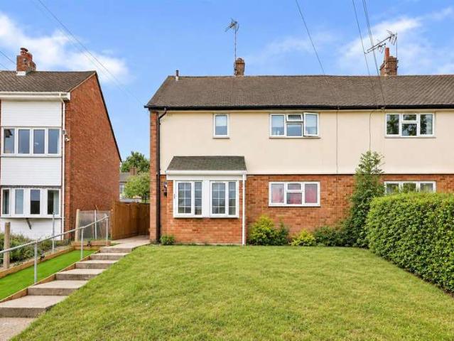 1 Bedroom Maisonette Flat