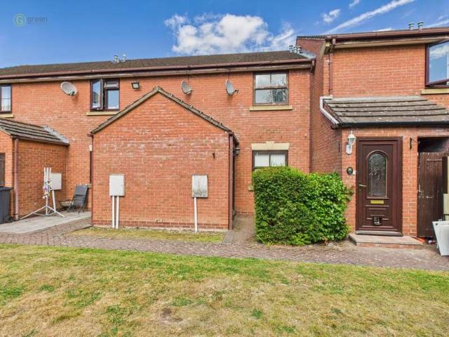1 Bedroom Maisonette Flat