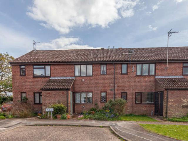 1 Bedroom Maisonette Flat