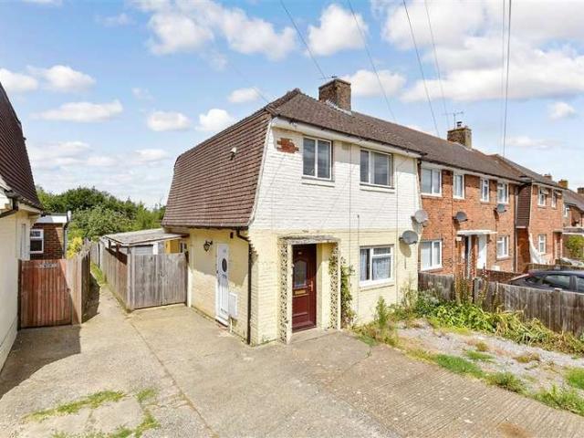 1 Bedroom Maisonette Flat