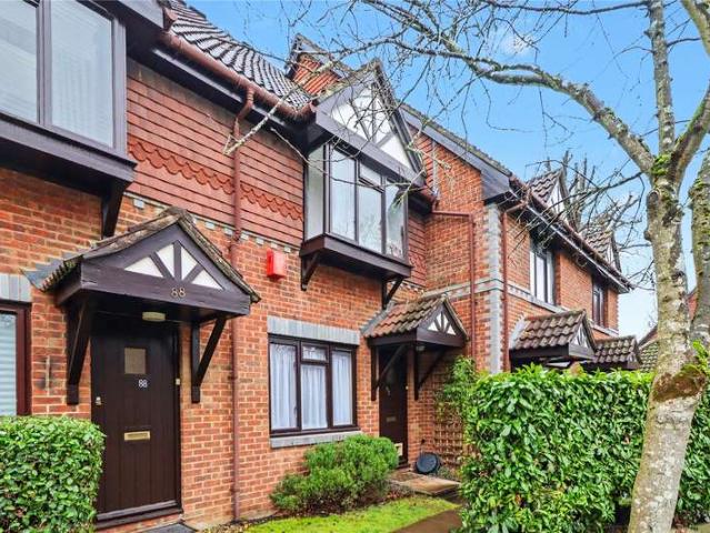 1 Bedroom Maisonette Flat