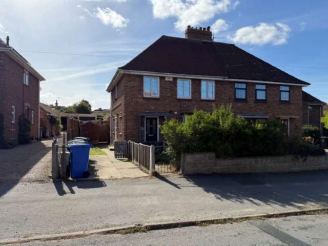 1 Bedroom Maisonette Flat