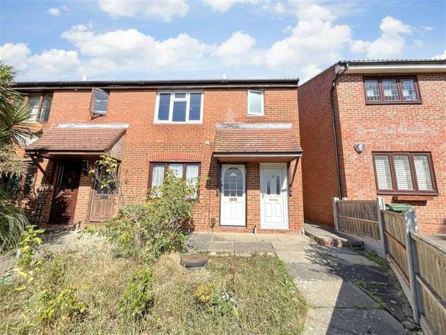 1 Bedroom Maisonette Flat