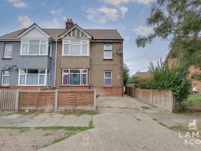 1 Bedroom Maisonette Flat