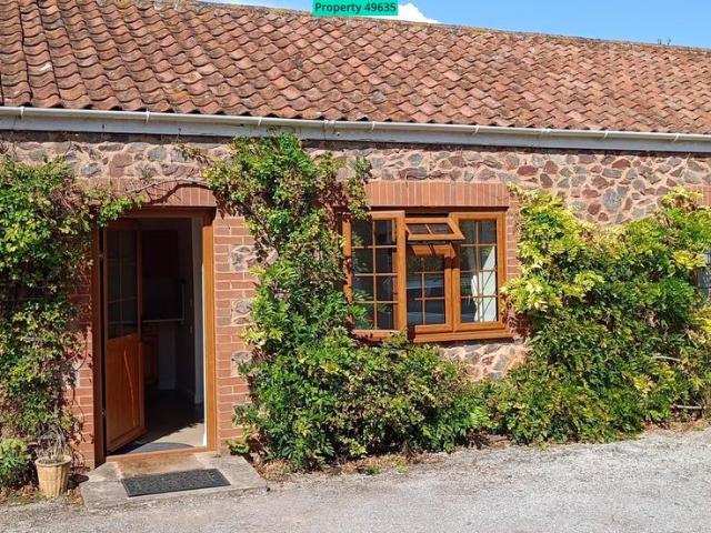 1 bedroom mews to rent