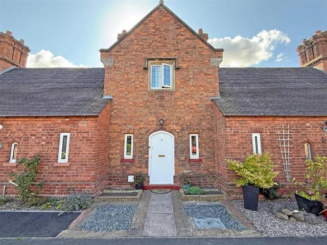 1 bedroom mews for sale