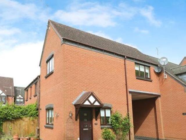 1 Bedroom Mews Property For Sale In Stratford upon avon, Warwickshire