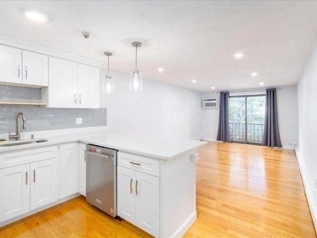 1 bedroom, Medford MA 02155 105426493