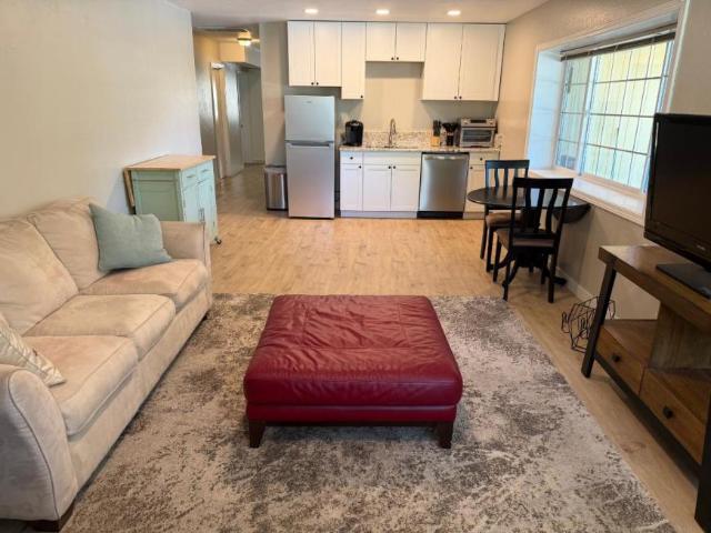 1 bedroom, Medford OR 97504 105779963