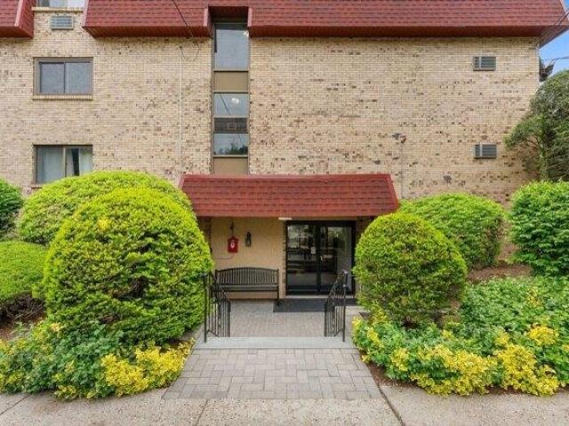 1 bedroom, Melrose MA 02176 104541838