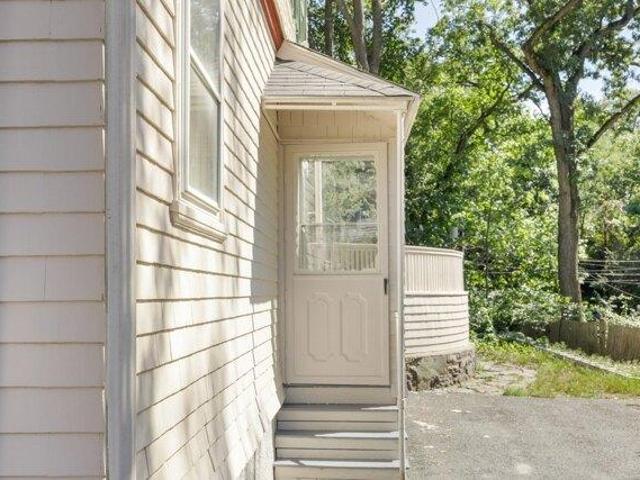 1 bedroom, Melrose MA 02176 105632469