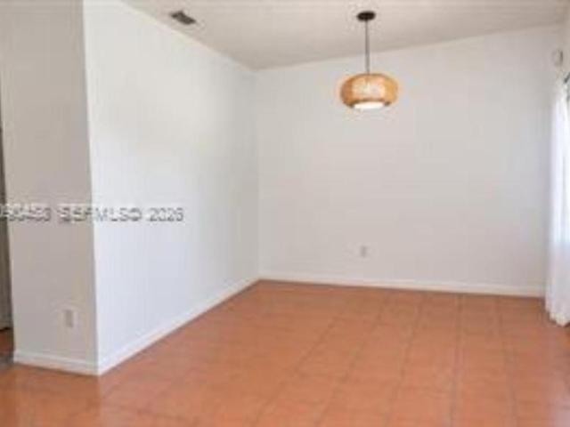 1 bedroom, Miami FL 33133 105900644