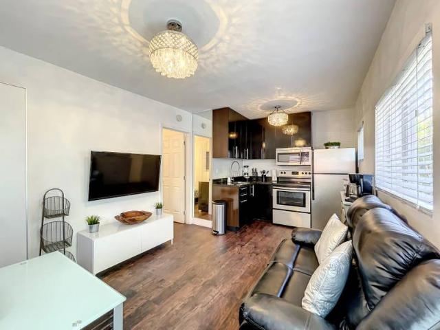 1 bedroom, Miami FL 33133 96294481