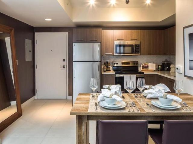 1 bedroom, Miami FL 33135 105405803