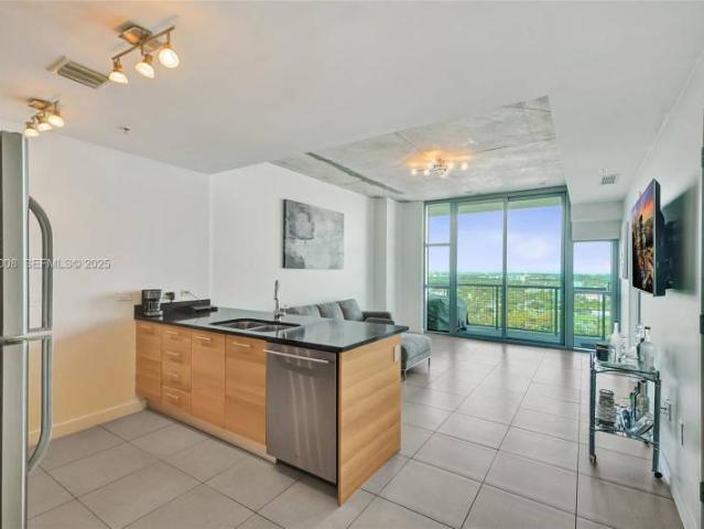1 bedroom, Miami FL 33137 96977618