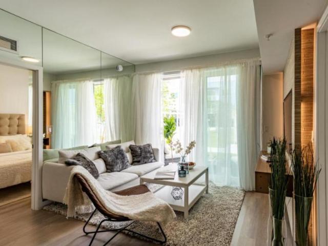 1 bedroom, Miami FL 33196 106022508