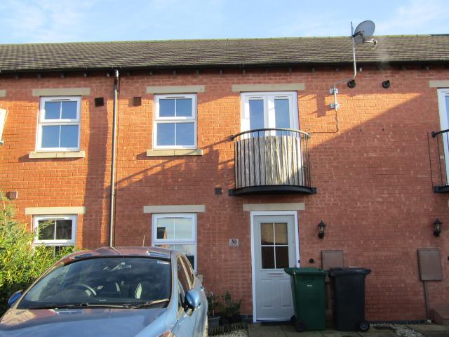1 bedroom mid terrace to let