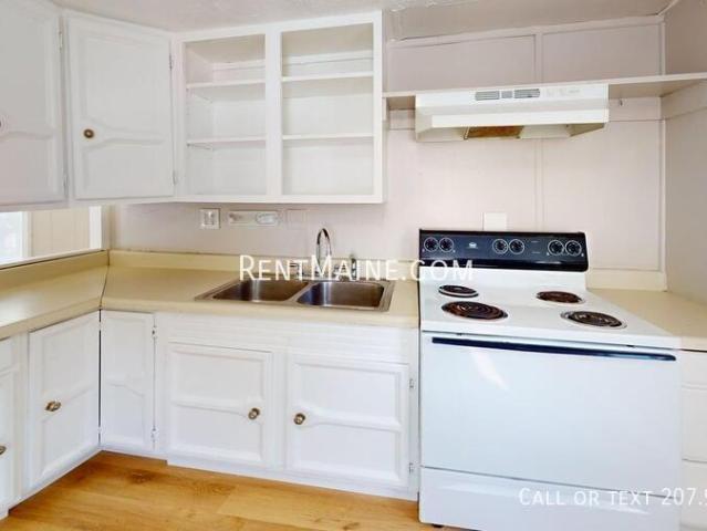 1 bedroom, Milford ME 04461 104614586