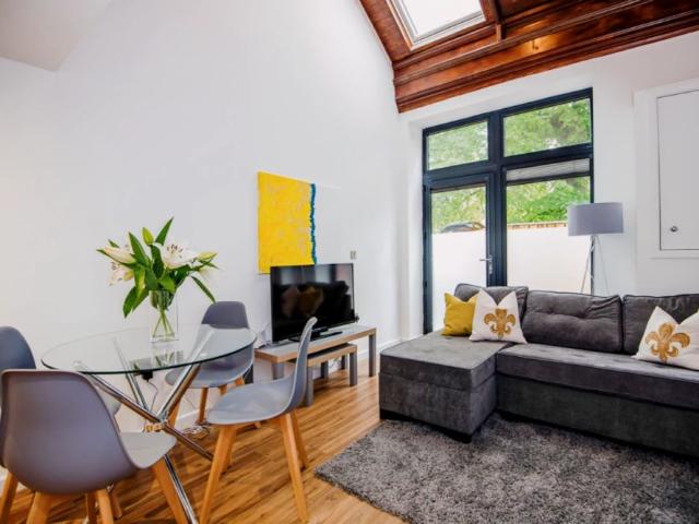 1 Bedroom No.2