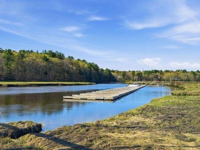 1 bedroom, Norwell MA 02061 105532418