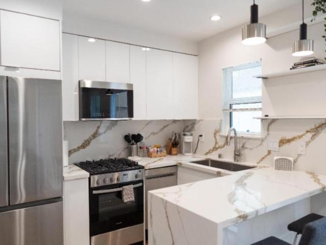 1 bedroom, North Hollywood CA 91601 LS103007952