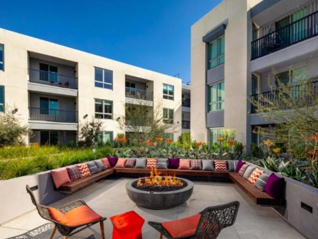 1 bedroom, North Hollywood CA 91601 105017327