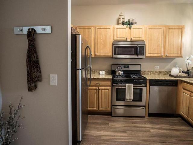 1 bedroom, Naperville IL 60563 105963610