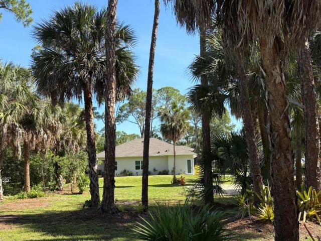 1 bedroom, Naples FL 34104 106215713