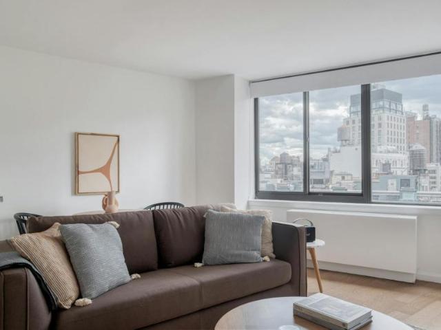 1 bedroom, New York City New York City 10003 LS103655669
