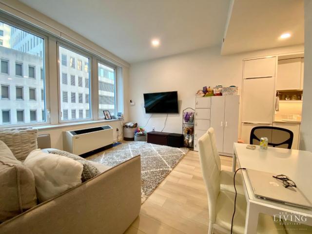 1 bedroom, New York NY 10005 61272472