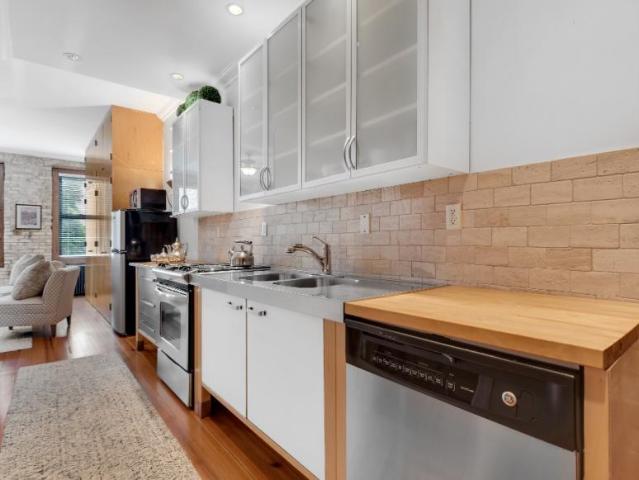 1 bedroom, New York NY 10014 66331147