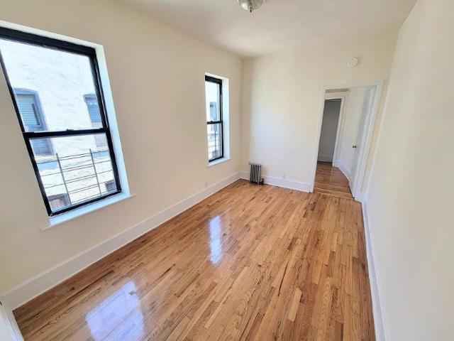 1 bedroom, New York NY 10034 98657627